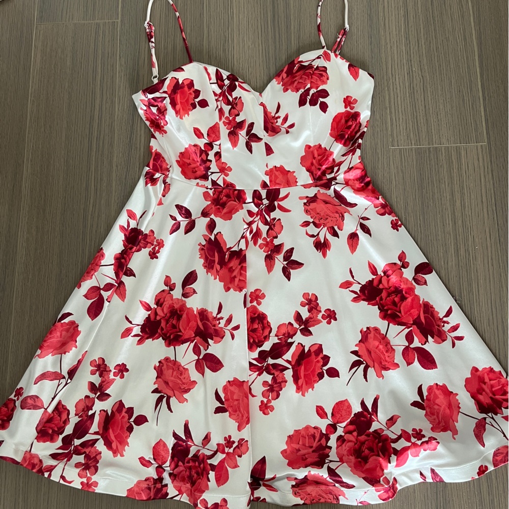 Short white and red floral party dress